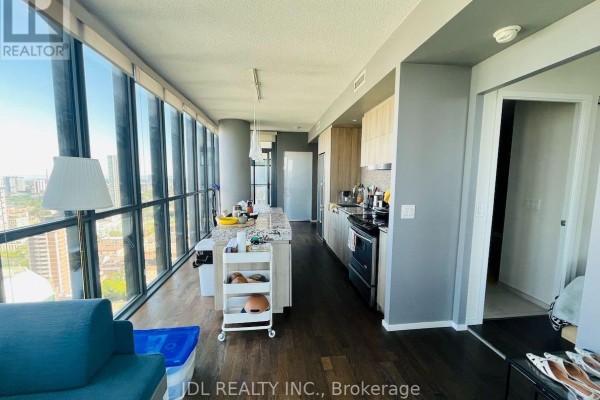 2810 - 101 Charles Street E, Toronto, ON M4Y1V2 Photo 4