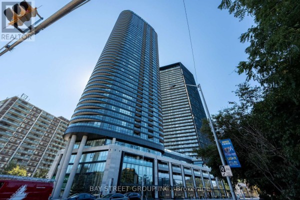 2811 - 575 Bloor Street E, Toronto