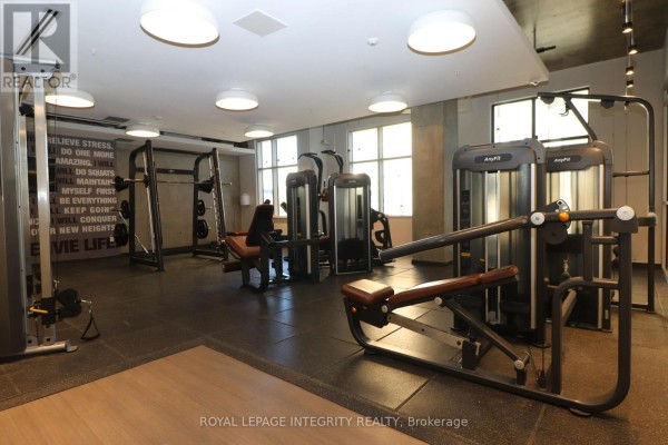 2815 - 105 Champagne Avenue, Ottawa, ON K1S5E5 Photo 5