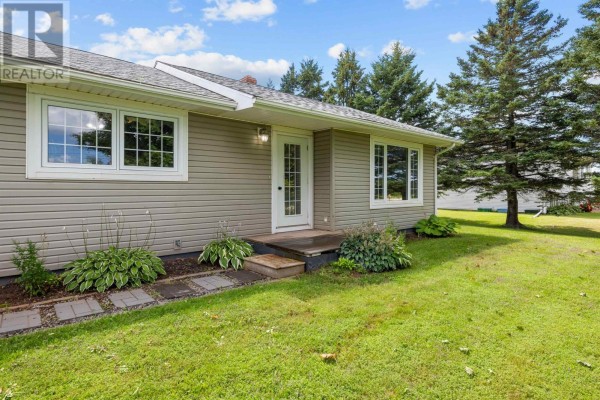 2816 Fort Augustus Road, Route 21, Glenfinnan, PE, photo 2