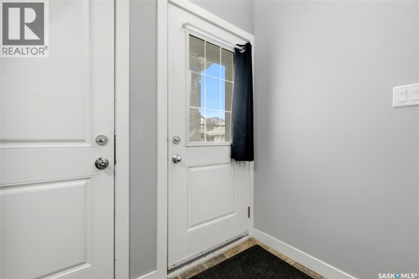 Kitchen - 2817 Elgaard Drive, Regina, SK S4X0M4 Photo 3