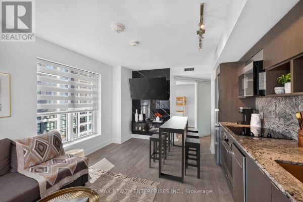 Primary Bedroom - 2818 - 9 Mabelle Avenue, Toronto, ON M9A4X7 Photo 4