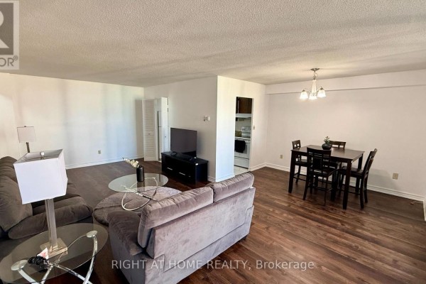 2819 - 1 Massey Square, Toronto, ON, photo 2