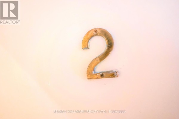 282 Avenue Road, Toronto, ON M4V2G7 Photo 4