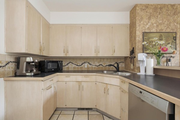 2822 Upland Crescent, Abbotsford, BC V2T2E9 Photo 3