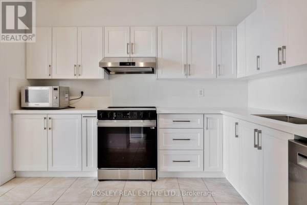 Primary Bedroom - 2825 - 33 Harbour Square, Toronto, ON M5J2Z6 Photo 5