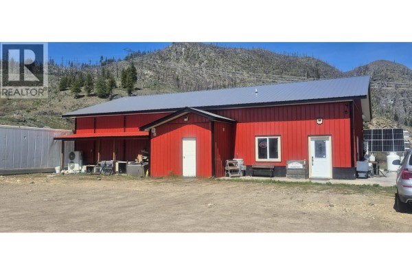 2825 33 Highway, Westbridge, BC V0H2B0 Photo 2
