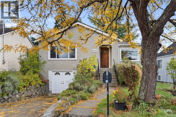 Residential for sale at 2825 Rockwell Ave, Saanich, BC - MLS® BGTPlC