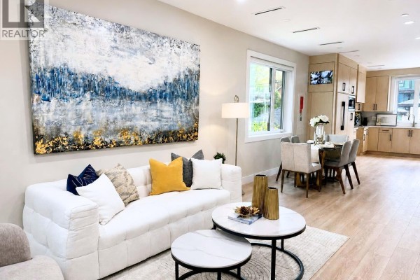 2828 Cheyenne Avenue, Vancouver, BC V5R4R6 Photo 4