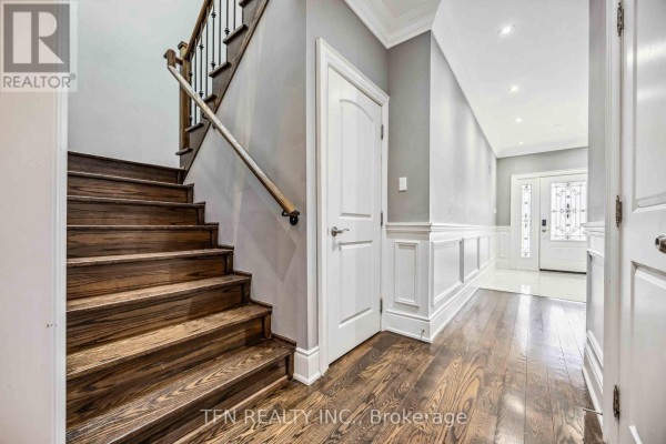 282b Aylesworth Avenue, Toronto, ON, photo 3