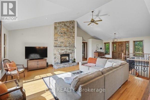 2830 Concession 4 Road, Alfred And Plantagenet, ON K0B1A0 Photo 5
