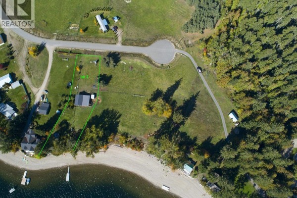 2836 Simpson Road, Lee Creek, BC V0E1M4 Photo 3