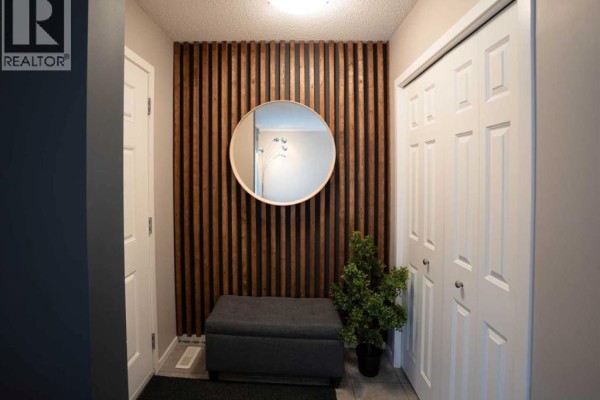 Living room - 284 Chaparral Valley Square Se, Calgary, AB T2X0T5 Photo 4