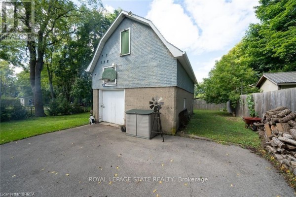 Family room - 284 Colborne Street N, Norfolk, ON N3Y3V5 Photo 3