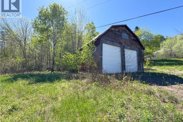 4pc Bathroom - 284 Main Street, Meductic, NB E6H1E5 Photo 4