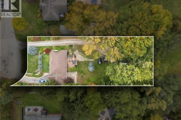 Office - 284 Mapledene Drive, Ancaster, ON L9G2K2 Photo 2