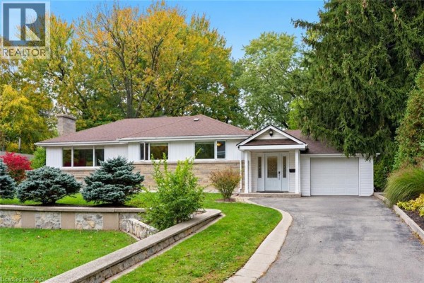 3pc Bathroom - 284 Mapledene Drive, Ancaster, ON L9G2K2 Photo 3