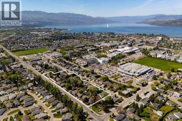 2845 Bouvette Street, Kelowna, BC, photo 3
