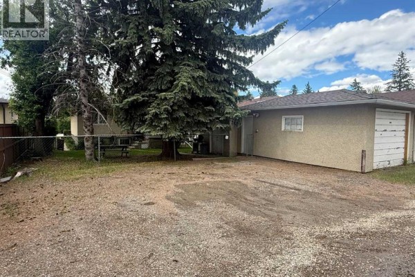 Primary Bedroom - 2848 24 Street  Nw, Calgary, AB T2M3Z3 Photo 4