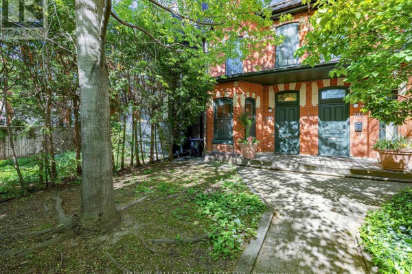 285 Brunswick Avenue, Toronto, ON, photo 3