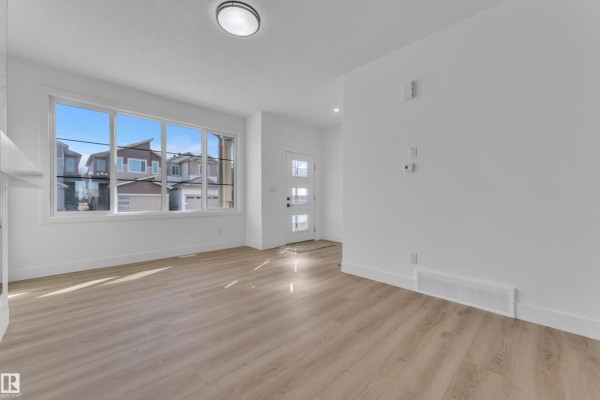 285 Munn Wy, Leduc, AB, photo 3