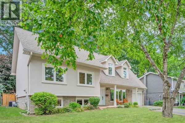285 Surrey Drive, Oakville, ON, photo 3