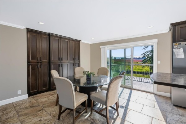 28508 Ranch Avenue, Abbotsford, BC V4X1C8 Photo 5
