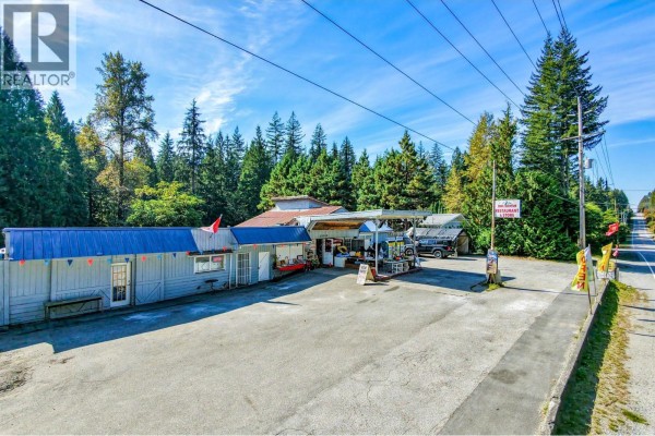 28568-28588 Dewdney Trunk Road, Maple Ridge, BC V2W1M1 Photo 3