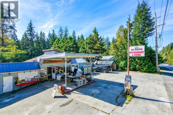 28568-28588 Dewdney Trunk Road, Maple Ridge, BC V2W1M1 Photo 4