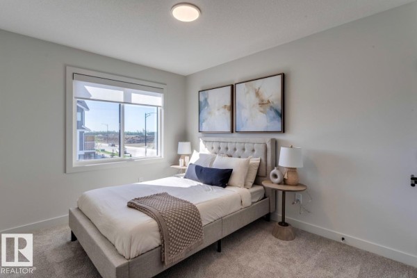 286 Falcon Cr, Leduc, AB, photo 2