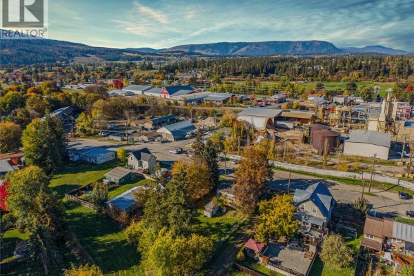 Residential for sale at 2865 Patterson Avenue, Armstrong, BC - MLS® MiO1gW