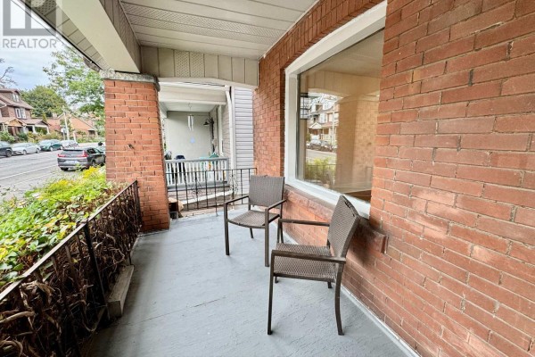 Laundry room - 287 Greenwood Avenue, Toronto, ON M4L2R6 Photo 2