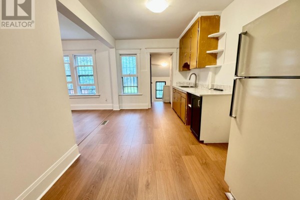 Living room - 287 Greenwood Avenue, Toronto, ON M4L2R6 Photo 3