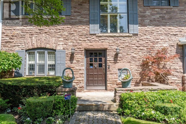 287 Russell Hill Road, Toronto, ON, photo 3