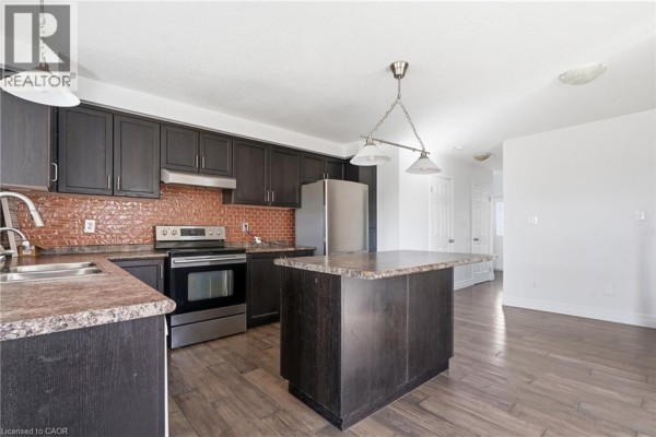 Primary Bedroom - 287 Westmeadow Drive Unit# Upper, Kitchener, ON N2N3P9 Photo 5