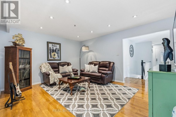 Dining room - 2873 Inlake Court, Mississauga, ON L5N2A4 Photo 5