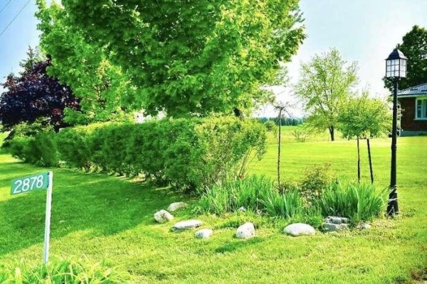 2878 10th Side Road, Bradford West Gwillimbury, ON, photo 3