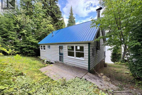 Loft - 2878 Squirrel Point Road, Lakelse Lake, BC V8G1R1 Photo 4