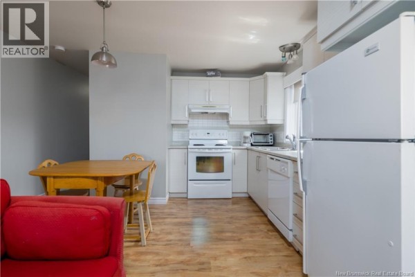 288 Broadway Boulevard, Grand Sault/grand Falls, NB, photo 2