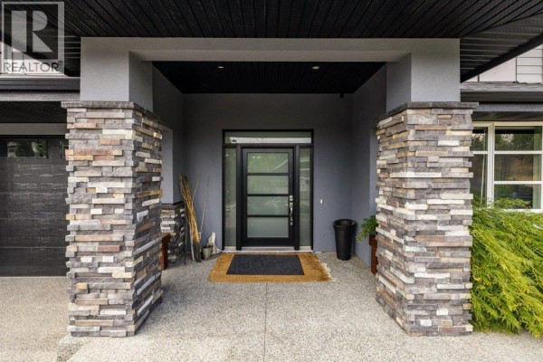 Kitchen - 288 Upper Canyon Drive N, Kelowna, BC V1V3C7 Photo 4