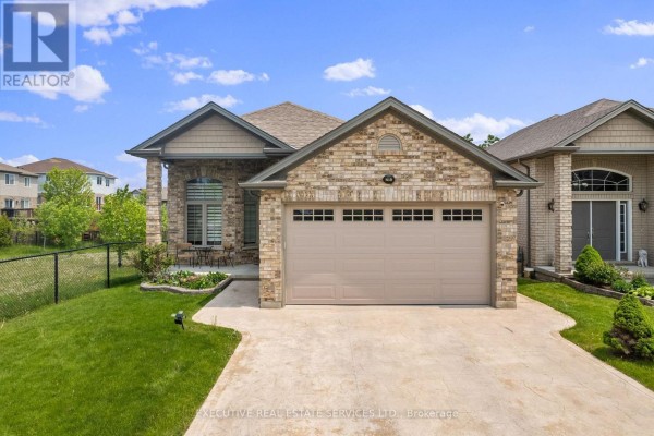Residential for sale at 2884 Devon Road, London South, ON - MLS® wWBRwL