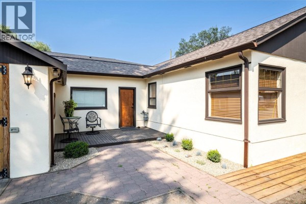 3pc Bathroom - 2885 Phillips Street, Armstrong, BC V4Y0B2 Photo 2