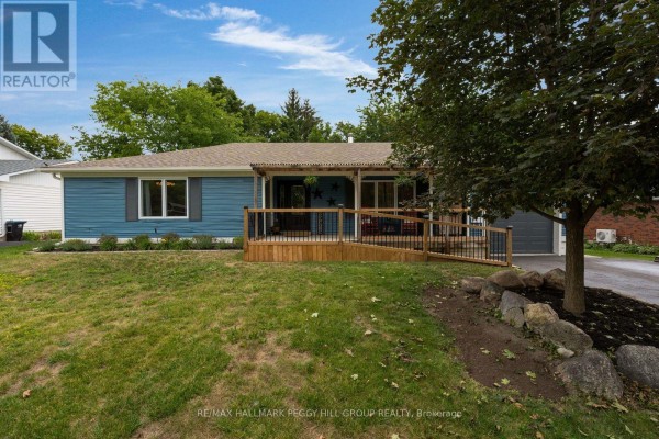 Primary Bedroom - 2889 Fairgrounds Road S, Clearview, ON L0M1G0 Photo 2