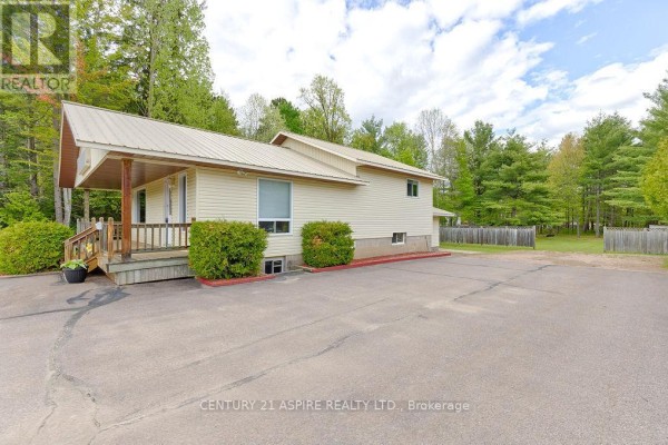 2889 Petawawa Boulevard, Petawawa, ON K8H1Y1 Photo 4