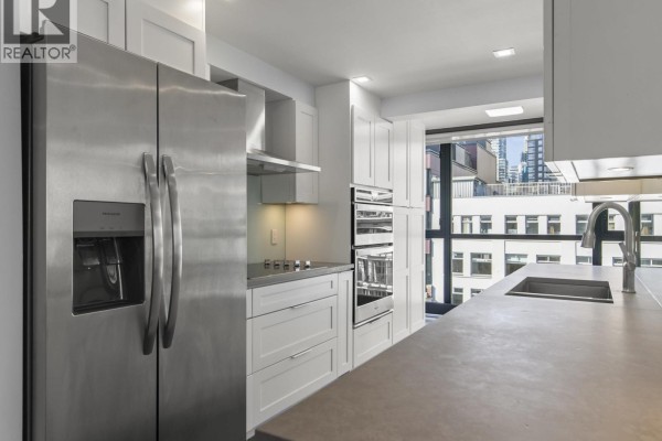 289 Drake Street, Vancouver, BC V6B5Z6 Photo 5