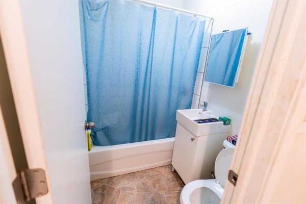 289 Langside Street, Winnipeg, MB R3C1Z9 Photo 4