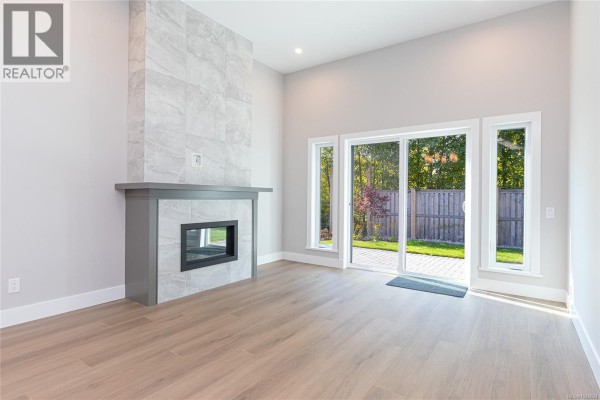 Bathroom - 289 Seafield Rd, Colwood, BC V9C0R1 Photo 4