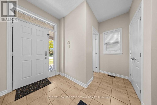 2898 Findlay Creek Drive, Ottawa, ON, photo 2