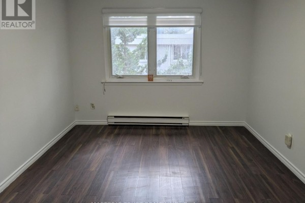 Bedroom 2 - 29 - 2075 Warden Avenue S, Toronto, ON M1T3R1 Photo 5