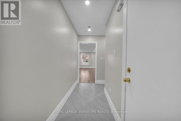 Eating area - 29 - 6950 Tenth Line W, Mississauga, ON L5N6Y1 Photo 4